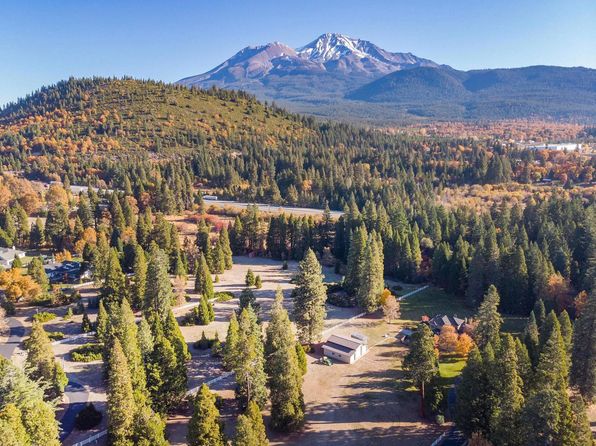 1420 Cedar View Ln, Mount Shasta, CA 96067