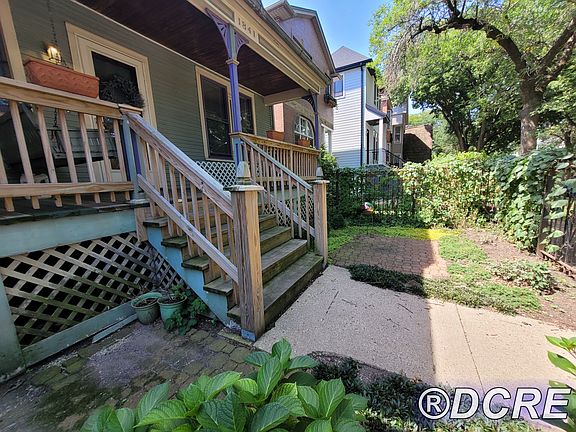 2nd image of 1841 W Wellington Ave