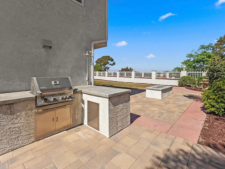 3412 Celinda Dr — Photo 17