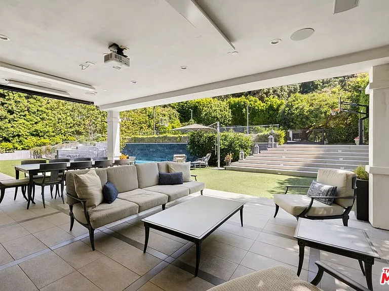 1214 Coldwater Canyon Dr — Photo 9