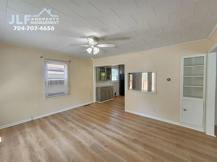 3 bed, 2.0 bath, 1176 sqft, $1,395 — Photo 3