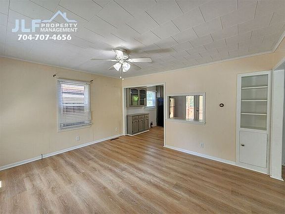 2nd image of 135 Oak Grove Rd