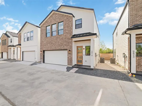 5811 Outer Banks St, Houston, TX 77091