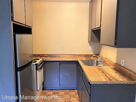 3rd image of 3786 Alabama St Unit B106
