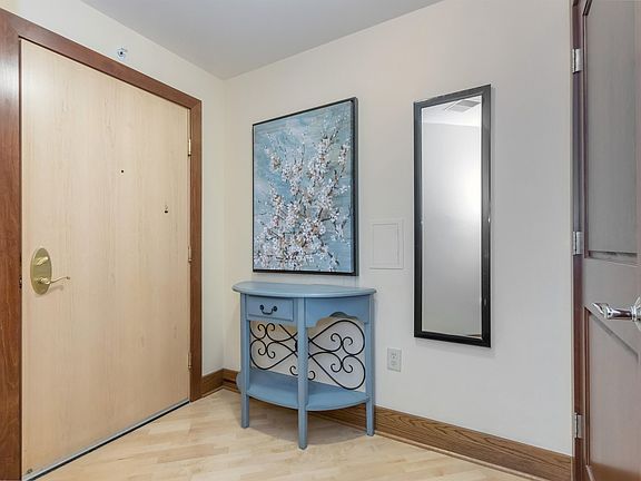 5th image of 333 W Mifflin St Unit 3170