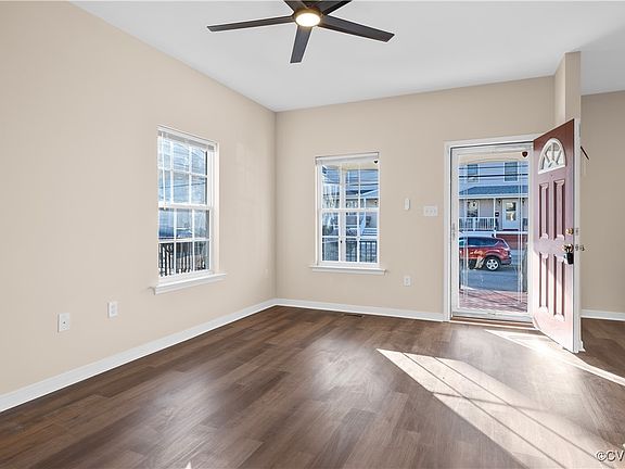 4th image of 65 W Pilkington St