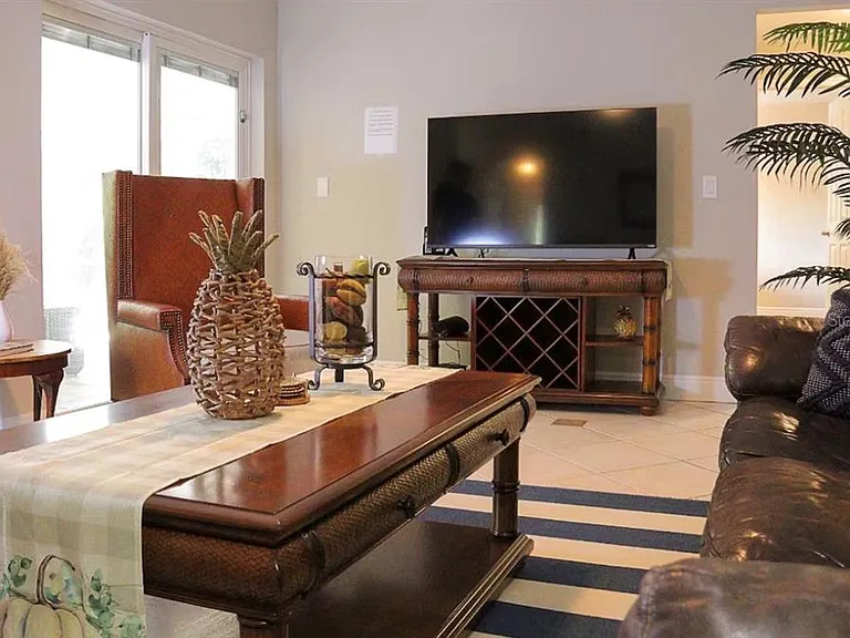 738 Lake Howell Rd — Photo 6