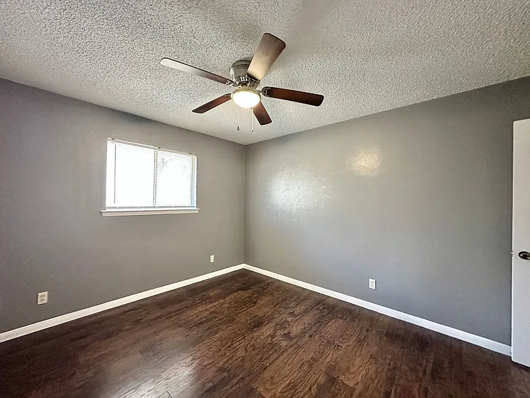 2108 Acron Dr — Photo 27