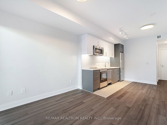 5th image of 2525 Bathurst St #905