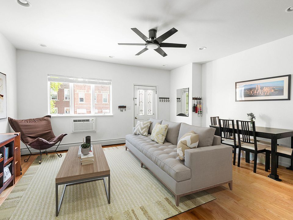 1st image of 564A 20th St APT 2