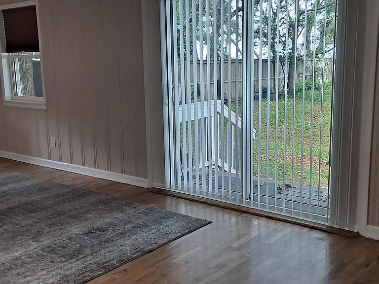 1008 Bay Blvd — Photo 10