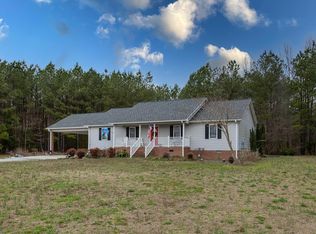 1561 Canaan Church Rd, Brodnax, VA 23920