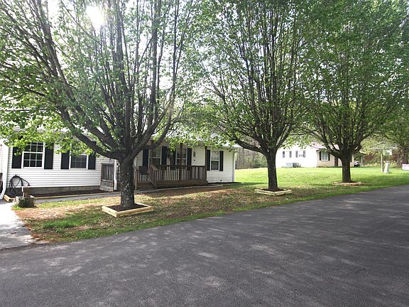 2nd image of 1742 Jackson County High School Rd