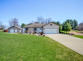 1219 S Philip Rd, Niles, MI 49120