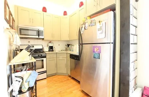 Rented by Bedford 6 Real Estate | media 6