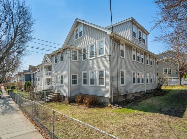 204 School St Unit 1