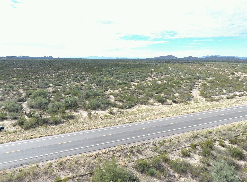 2nd image of 0010 Highway 79