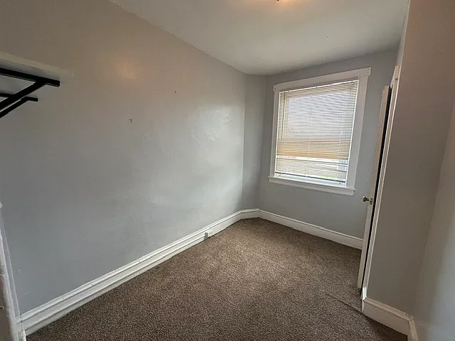 6530 Hegerman St — Photo 10