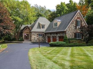 245 Maple St, West Boylston, MA 01583