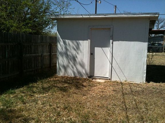 5th image of 2116 Lindell Ave