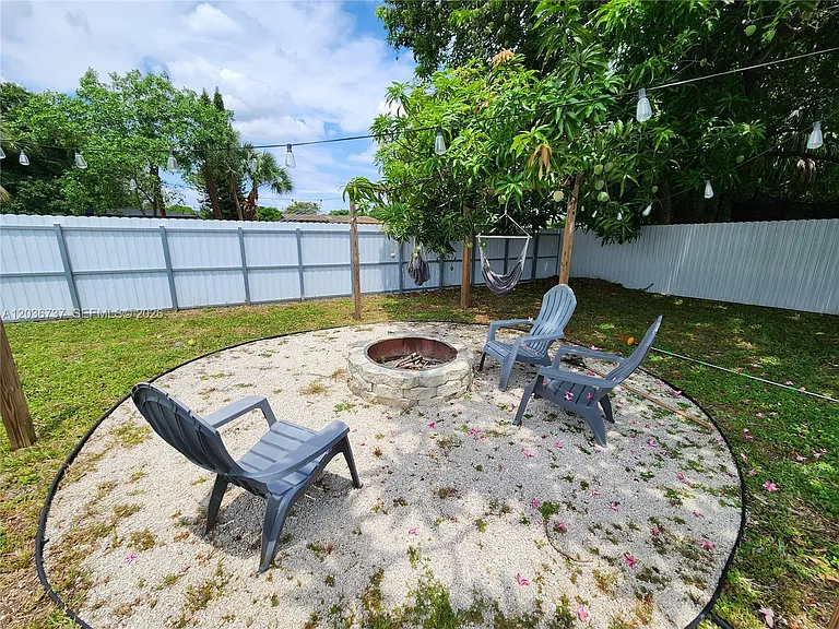 721 NW 33rd Ave — Photo 5