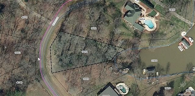 1st image of 128 Kester Dr