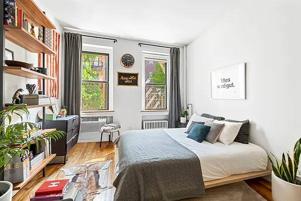 Rented by Compass | media 5