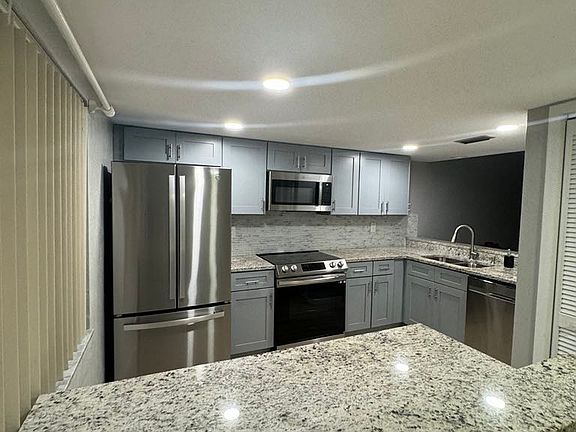 3rd image of 104 Nancy Dr #104