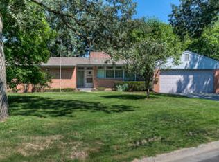 523 Cogleywood Ln, Council Bluffs, IA 51503