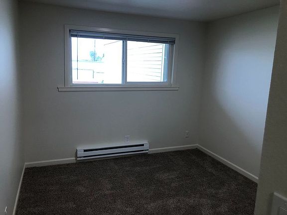4th image of 1439 NW 52nd St #18
