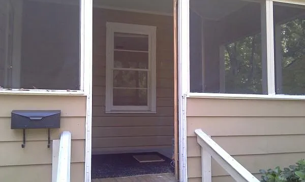 4730 Crescent St — Photo 7