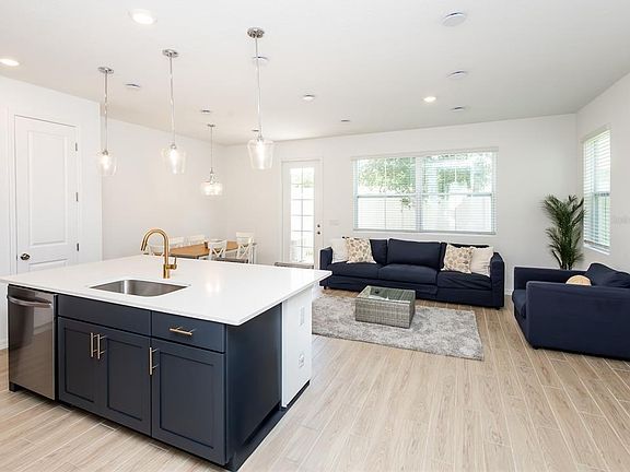 3rd image of 783 LONGBOAT DRIVE