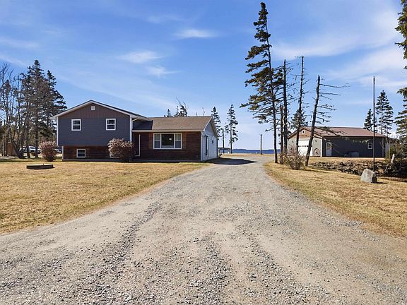 4th image of 276 Passage Rd