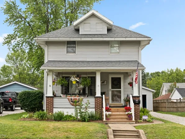 664 W Oregon Ave, Sebring, OH 44672