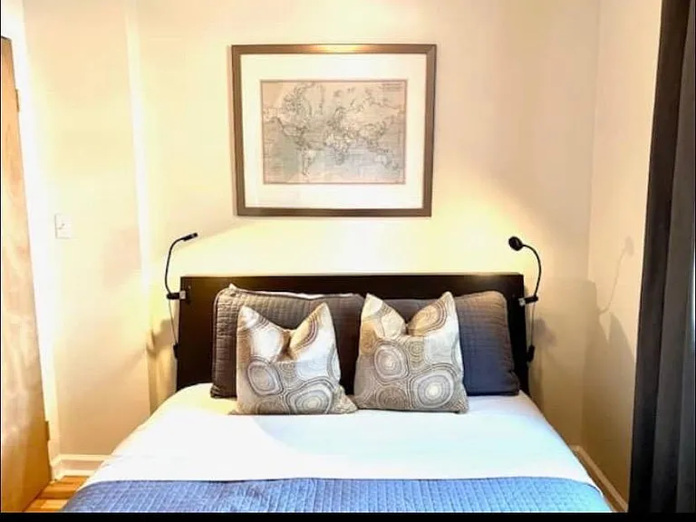 1434 W Fletcher St #2F — Photo 15