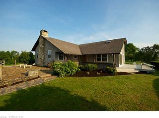 99 Hamlet Hill Rd, Pomfret Center, CT 06259