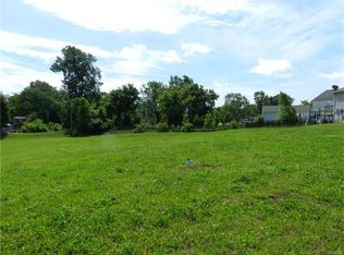 1416 Fairwood Dr, Belleville, IL 62220