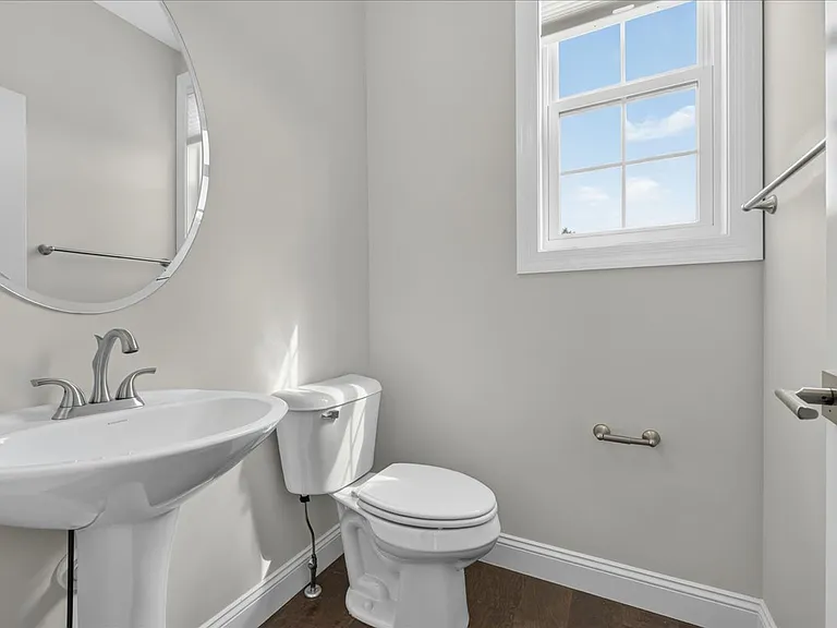 8013 Central Park Dr — Photo 17