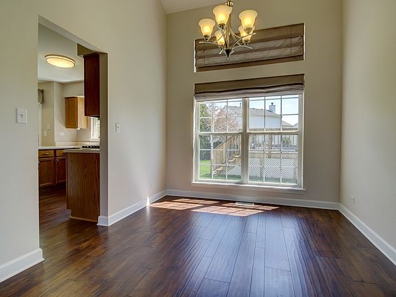 5th image of 4610 Rolling Hills Dr
