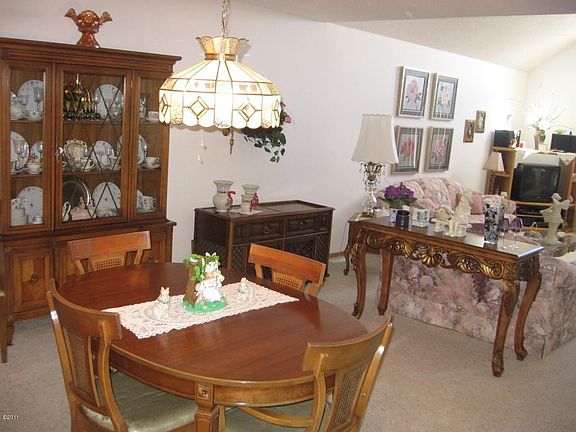 3rd image of 1902 Belle Vista Dr