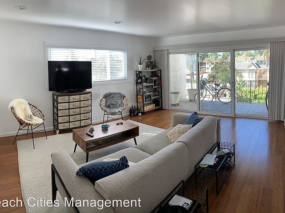 4th image of 226 Grand Ave Unit 307