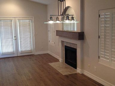 Great Room/Dining Area With Fireplace