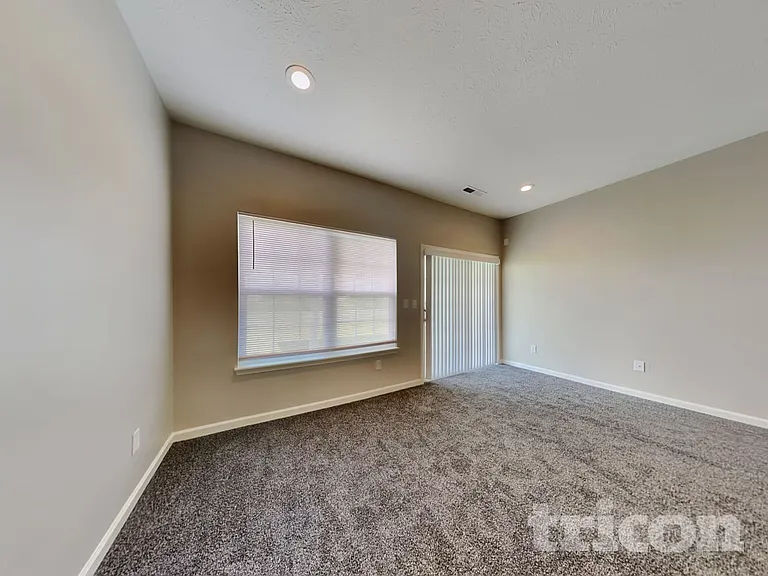 2771 Anchusa Dr — Photo 4
