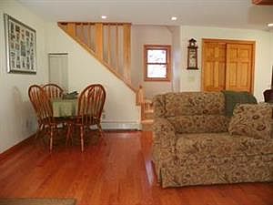 5th image of 15 Crystal Ave