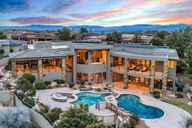 photo property thumbnail