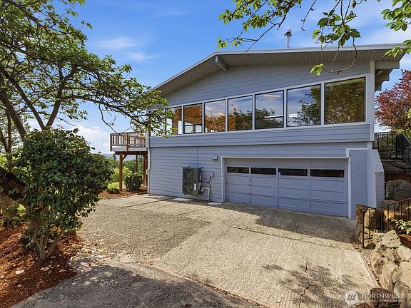 4th image of 18206 51st Avenue S