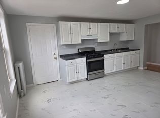 210 Whitman Ave #2W, Whitman, MA 02382