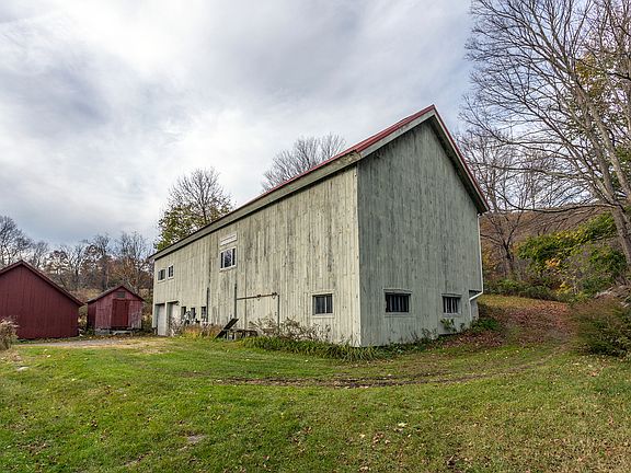 10/10a New Preston Hill Road