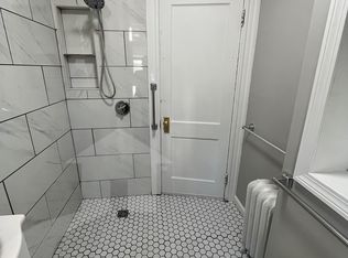 99 Hancock St APT 11, Cambridge, MA 02139