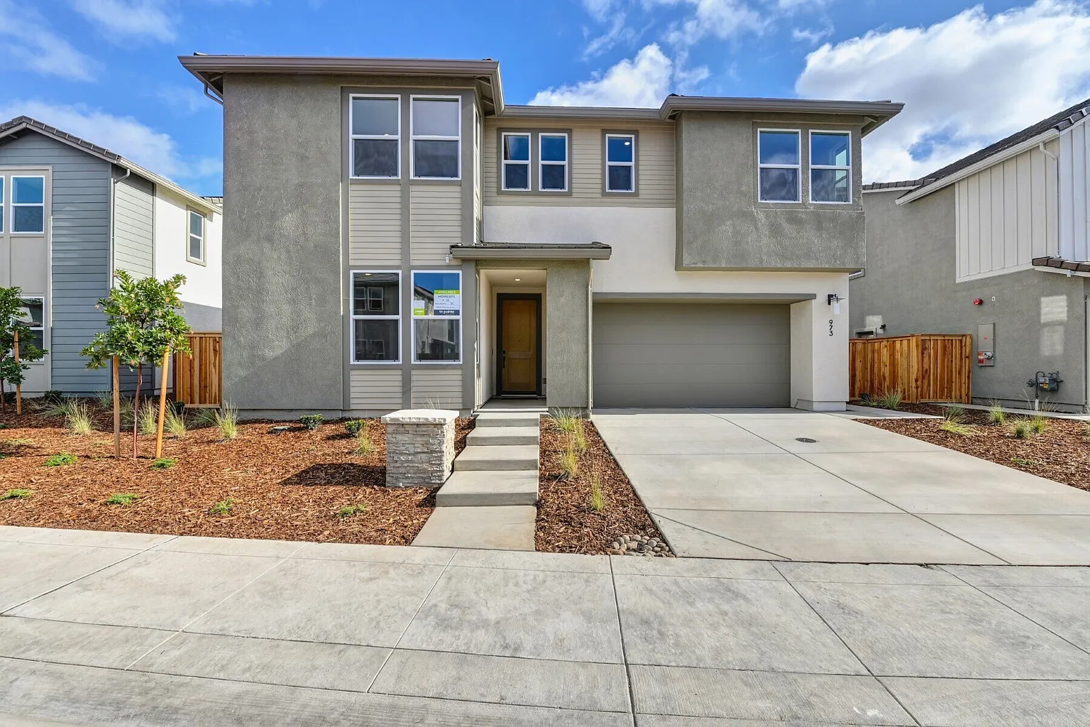973 Caprock Ln photo 1